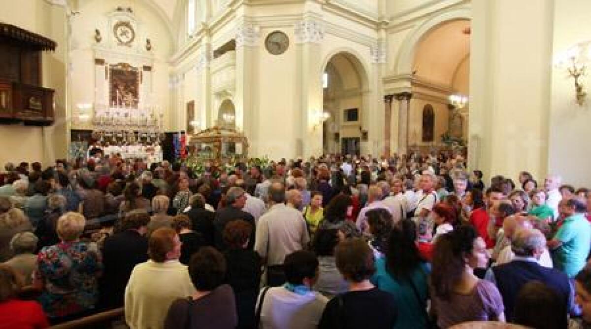 Migliaia di fedeli da tutta Italia a Saludecio alla processione per il Santo Amato -
