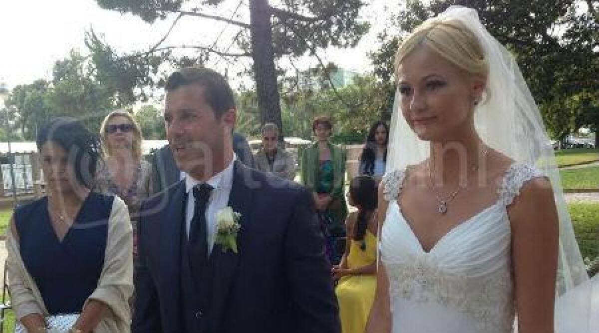 Riccione, fiori d'arancio a Villa Mussolini, celebrato il primo matrimonio civile - 