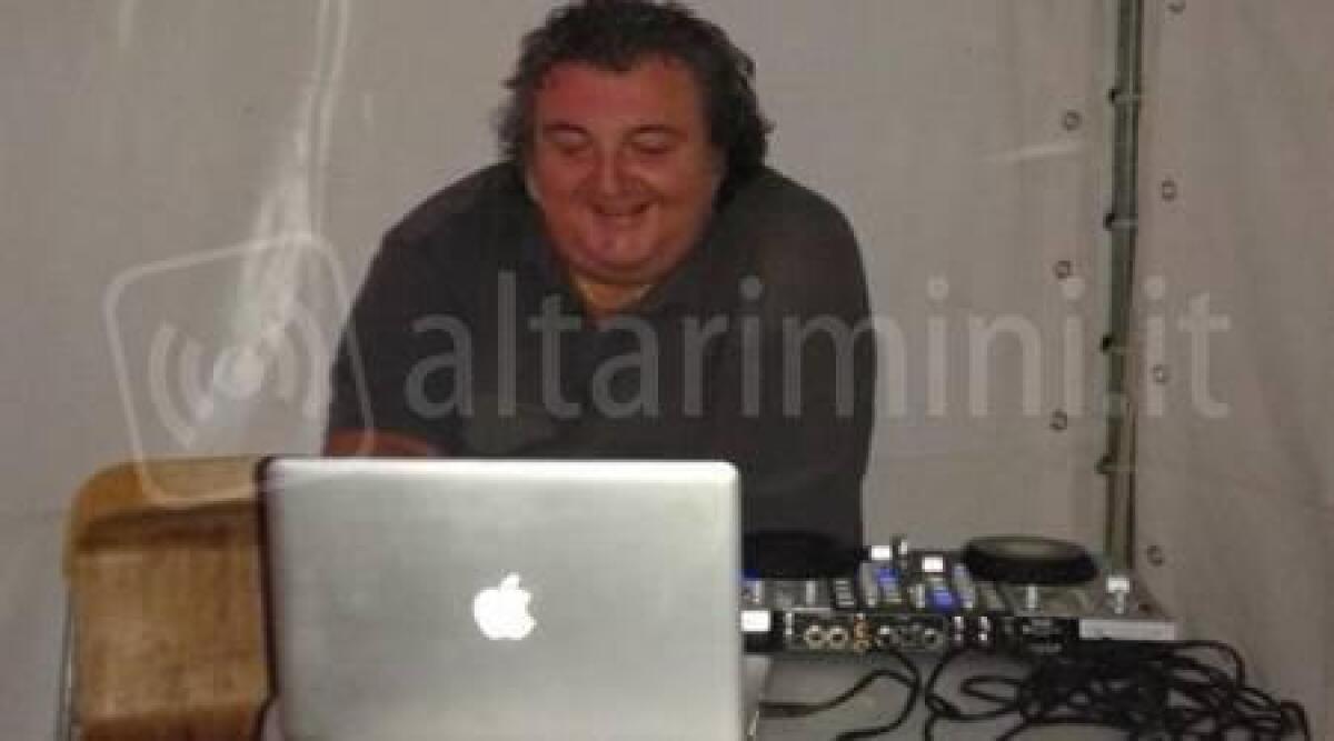Mercoled&igrave; 3 giugno a Pesaro l'ultimo saluto a Mr Teo Dj, in tanti anche da Rimini - 