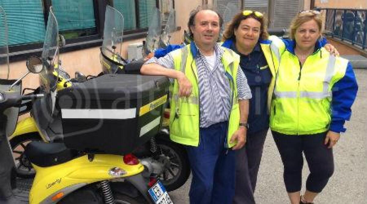 Cattolica, Natascia la postina che aiuta la natura, volontaria per "Fare ambiente" di Rimini -