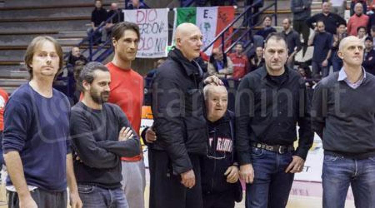 Scomparsa di Paolo Gasponi, Basket Rimini in lutto: 'un fratello, un figlio, una leggenda' - 