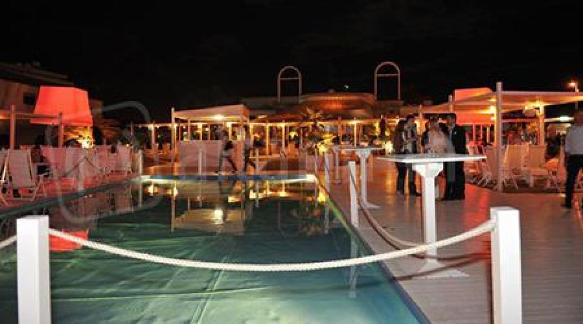 Non siamo tutelati, chiudiamo da soli: a Cattolica, non si balla pi&ugrave; al Bikini e al Malindi - 