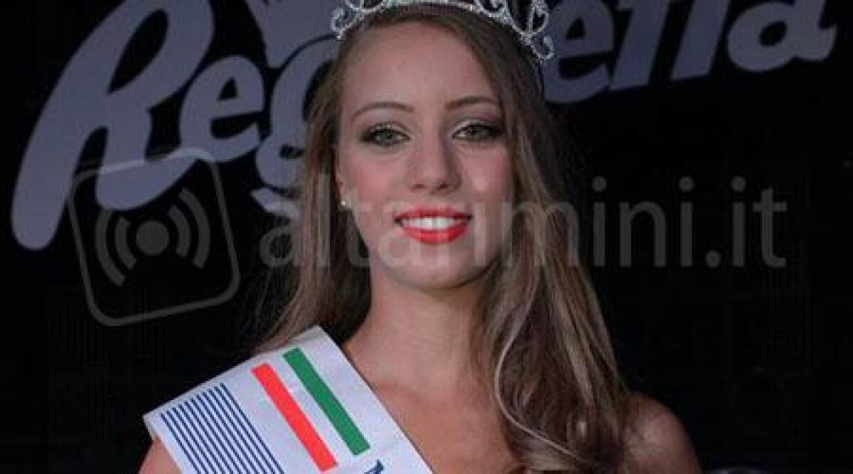 Riccione incorona la Miss Reginetta d'Italia, è la 17enne Maria Balandrucco dal Lazio -
