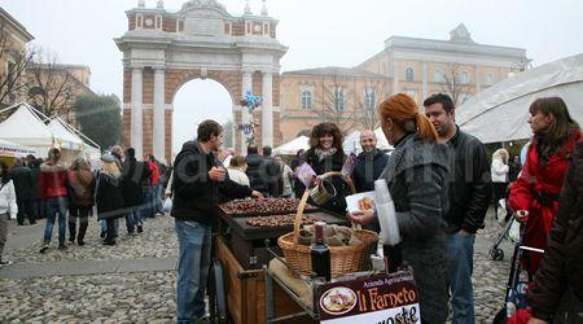Santarcangelo, guida alla fiera di San Martino: parcheggi, viabilit&agrave; e autobus - 