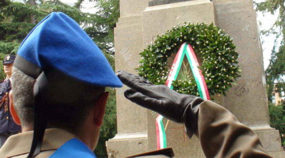 Rimini ricorda e celebra il 4 novembre con rappresentanti e cittadini - 