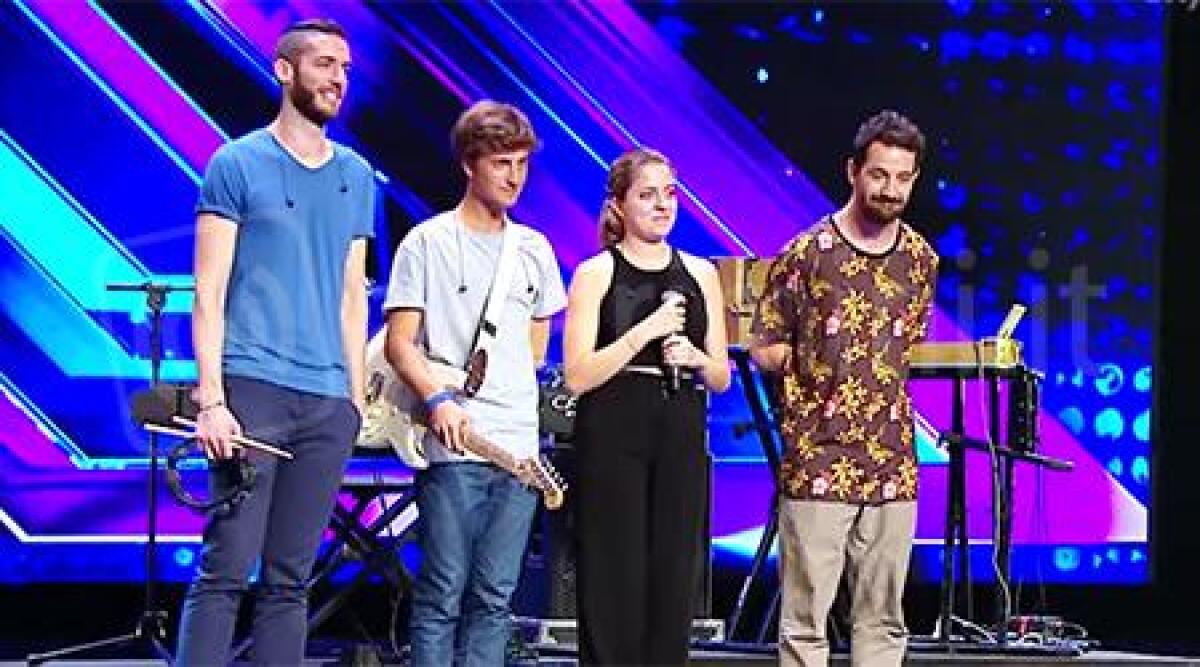 X-Factor: tutta Rimini per Landlord, altra dura prova per la band. L'appello al voto -