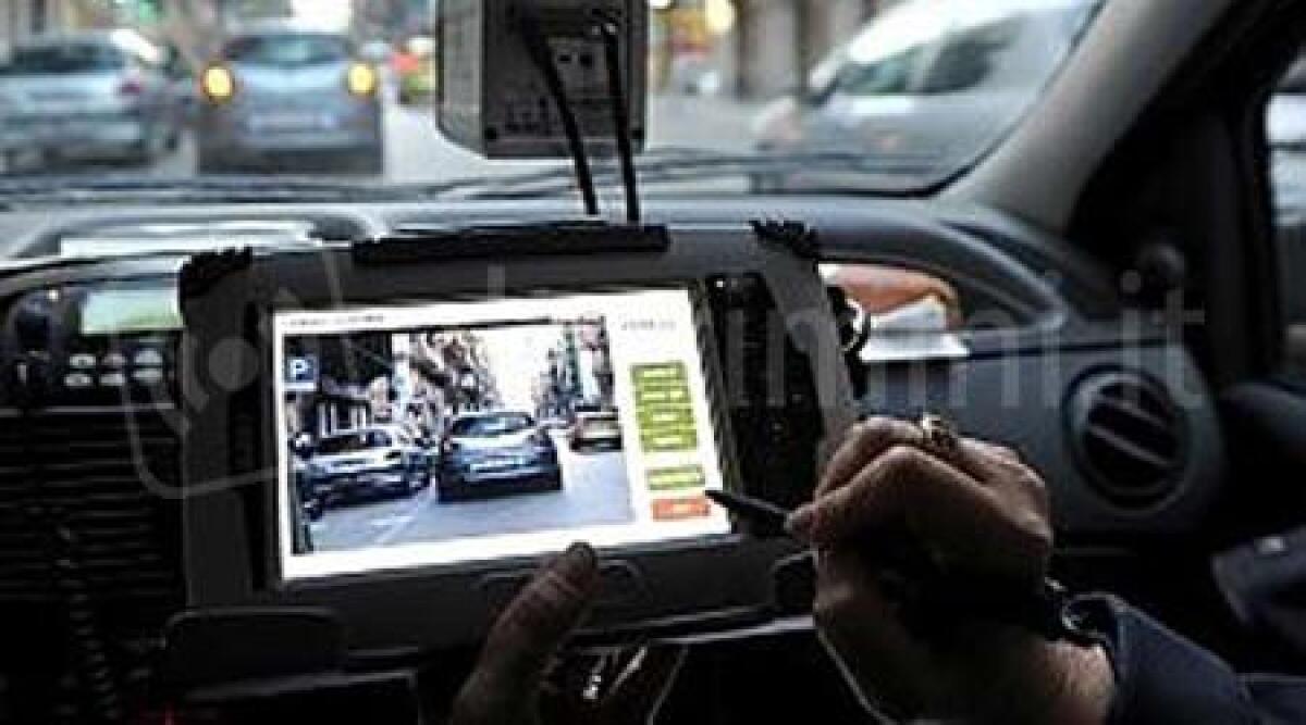 Multe con telecamera sull'auto, arriva a Rimini lo 'street control' anti sosta selvaggia - 
