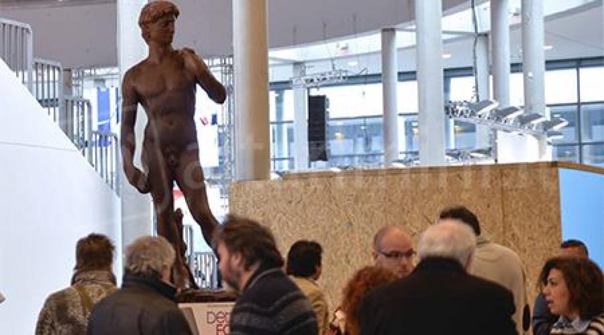 A Sigep di Rimini la statua del David in cioccolato, oggetto pi&ugrave; fotografato dai visitatori - 