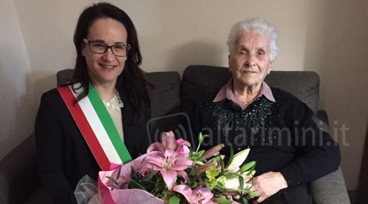 8 Marzo a Verucchio, la mitica maestra Clara ex assessore premiata dal Comune - 