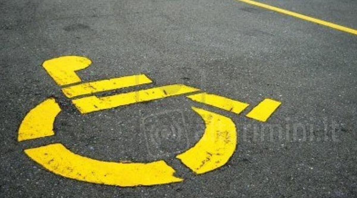 Rimini, la sosta per gli invalidi diventa gratis nei parcheggi comunali a pagamento - 