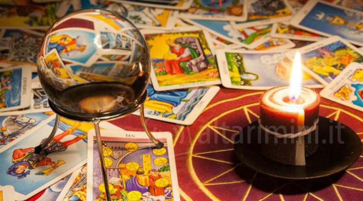 Valconca, fattura d'amore, sedicente mago truffa donna e le spilla 100 mila euro - 