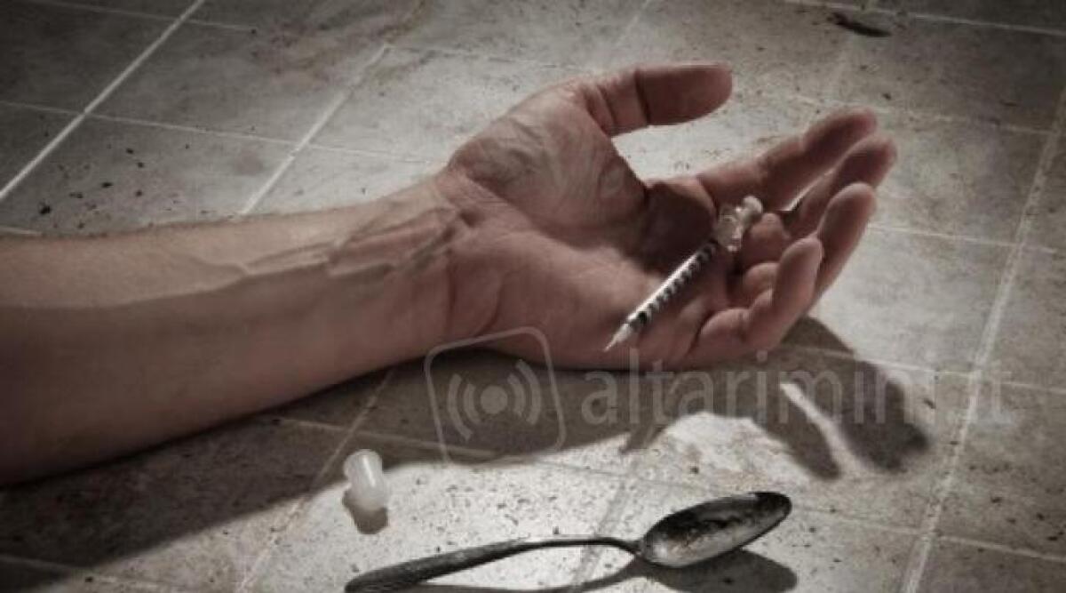 Tragedia a Bellaria, 48enne riminese trovato morto in casa: ucciso da una dose di eroina - 