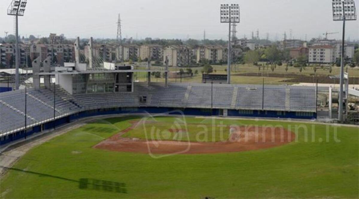 Rimini: terminati i lavori allo stadio del baseball. In fase di conclusione intervento Palestra Euterpe - 