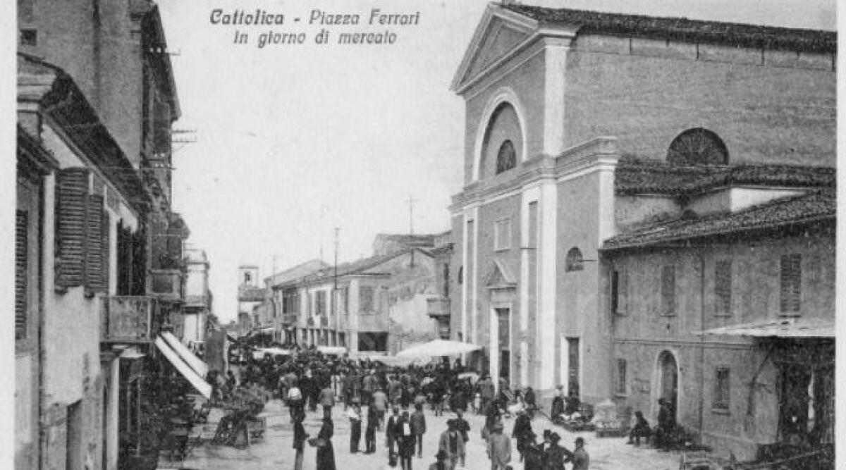 La Regina in cartolina, mostra fotografica "Cattolica 100 cartoline d'epoca" al Palazzo del Turismo -