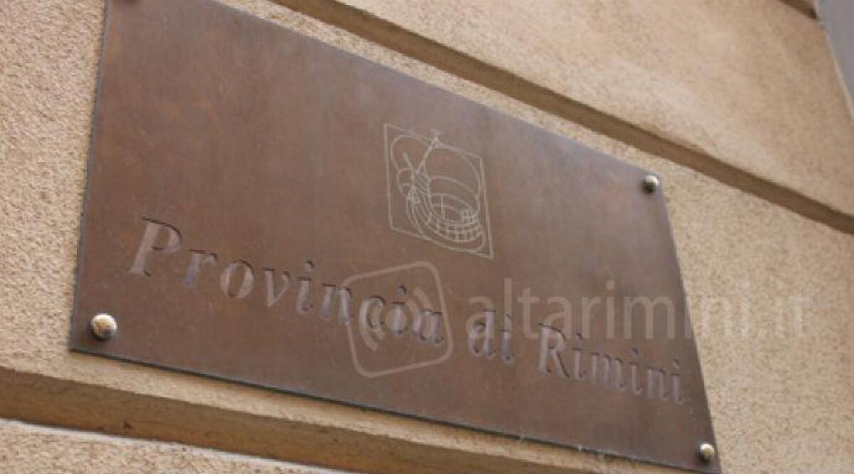 Provincia di Rimini approva consuntivo 2015, oltre 63mila euro di "avanzo disponibile" - 