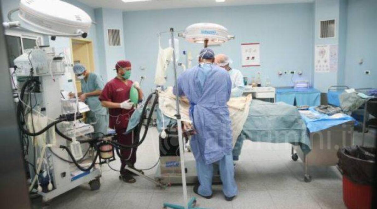 Intestino perforato dopo un esame, donna muore per le complicazioni. Indaga la Procura di Rimini - 