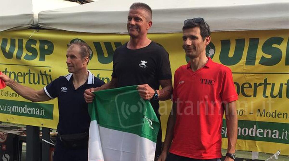 Ciclismo amatoriale, Raimondi della Sport e Benessere Santarcangelo campione d'Italia a cronometro -