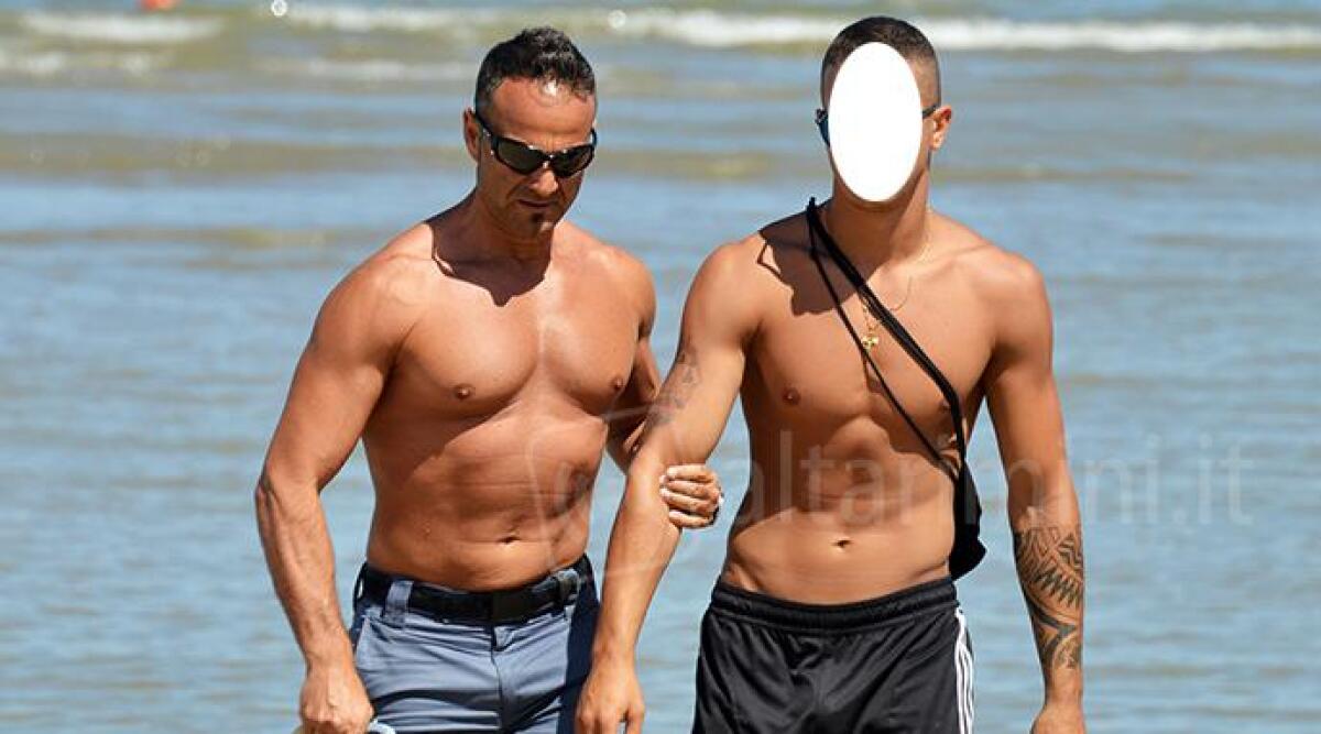 Scandalo hard in spiaggia a San Giuliano: ragazzo si masturba davanti a una 20enne - 