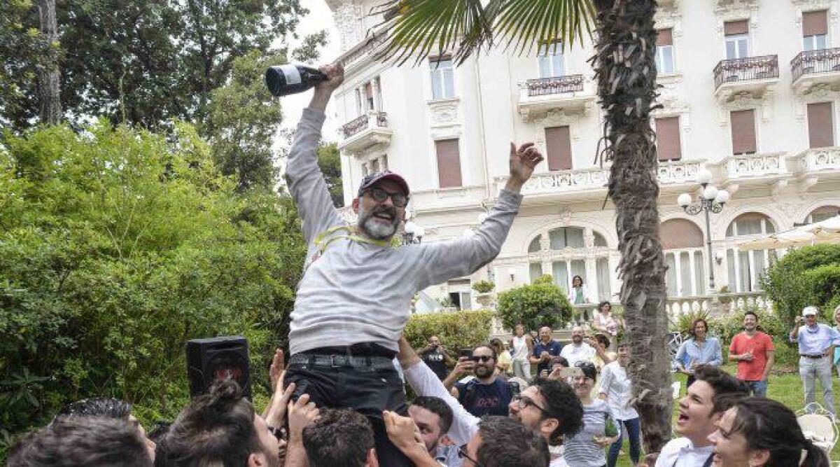 Rimini: grande festa al Grand Hotel per chef Bottura sul tetto del mondo della cucina. FOTO -