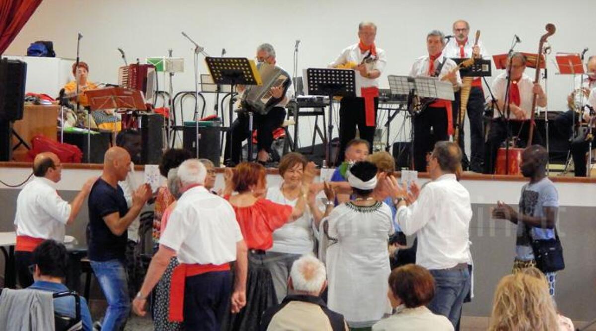 Cibo, musica e costumi tradizionali: Villa Verucchio multietnica con la festa dell'amicizia tra i popoli - 