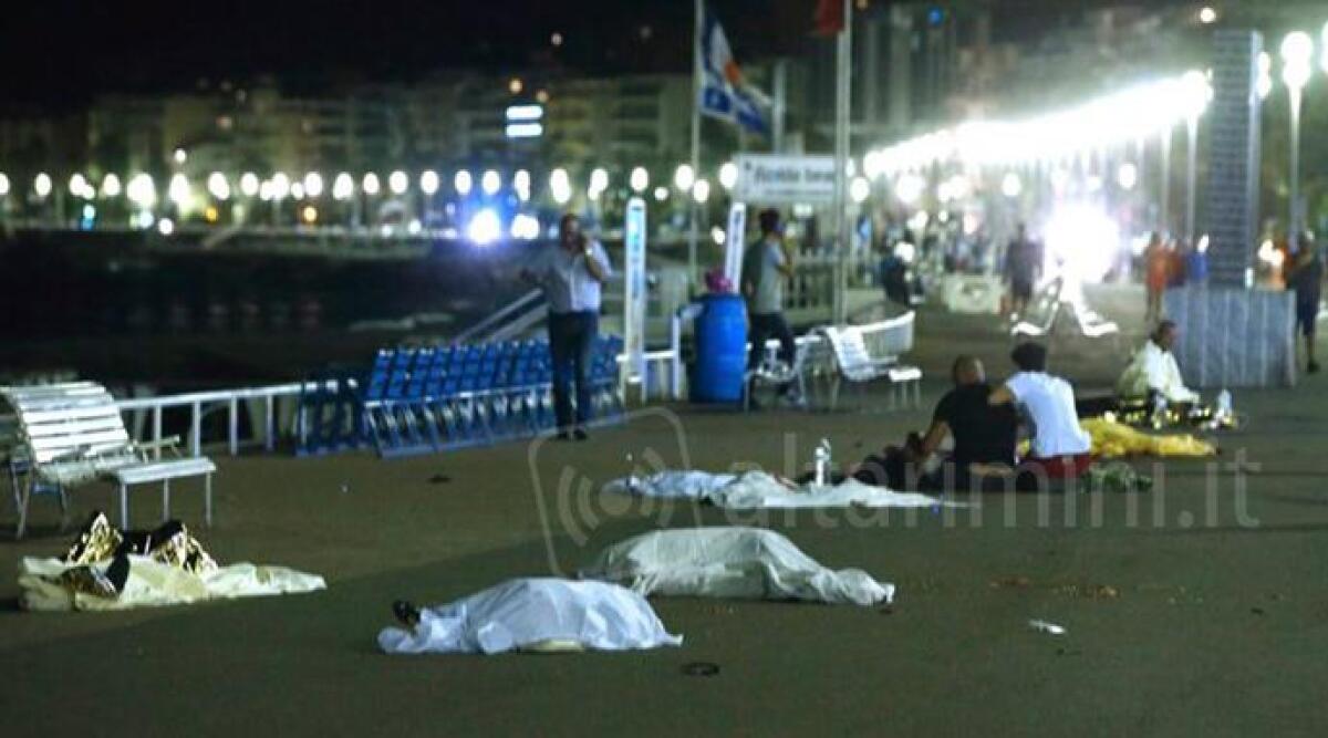 Riminese a Nizza, il racconto di cosa ha visto sua moglie con i figli in fuga tra i morti INTERVISTA -