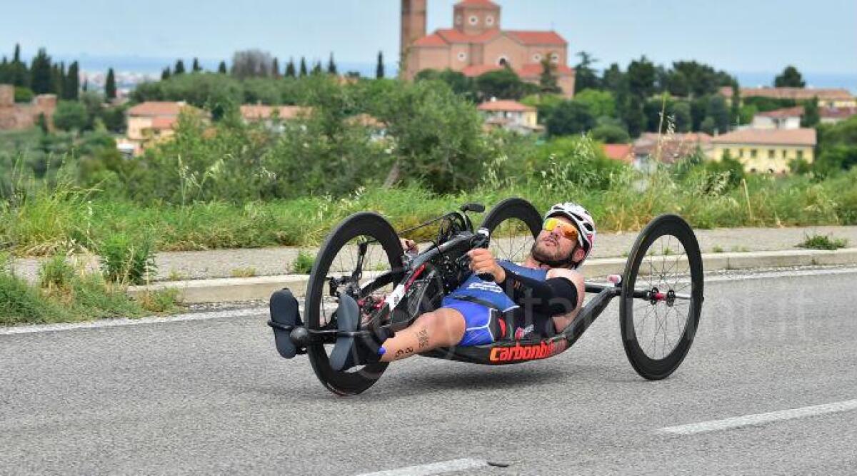 Simone Baldini, parathelta romagnolo, affronter&agrave; la massima distanza del triathlon al Challenge Roth - 