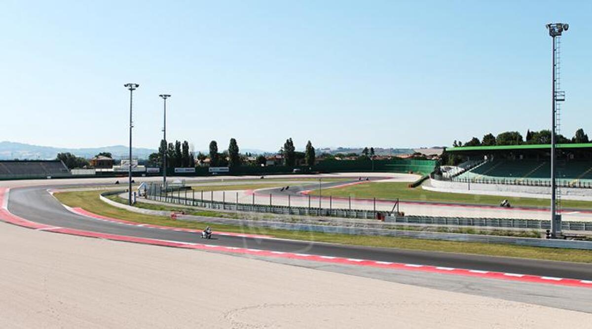 Due nuove tribune a Misano World Circuit: la capienza supera ora i 100.000 posti -