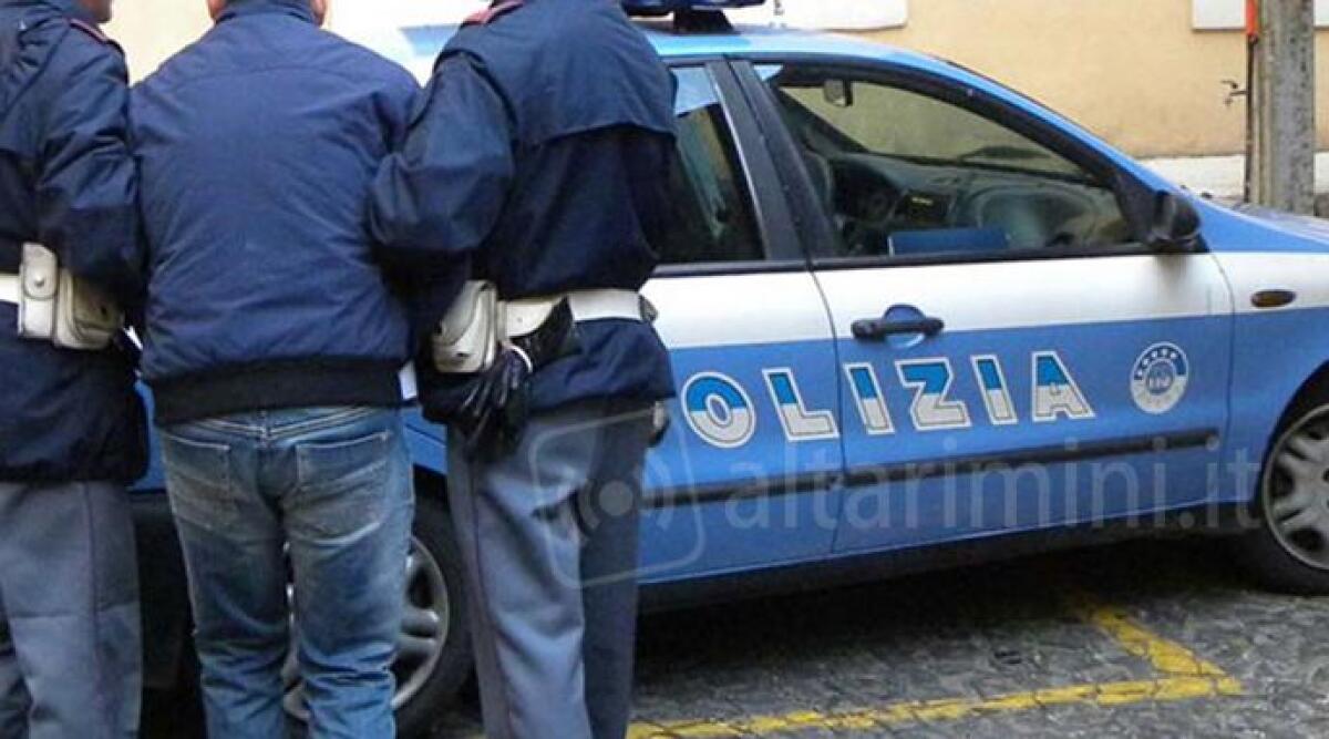 Stretta a Rimini su mafiosi e latitanti che si godono le ferie al mare, due arresti - 
