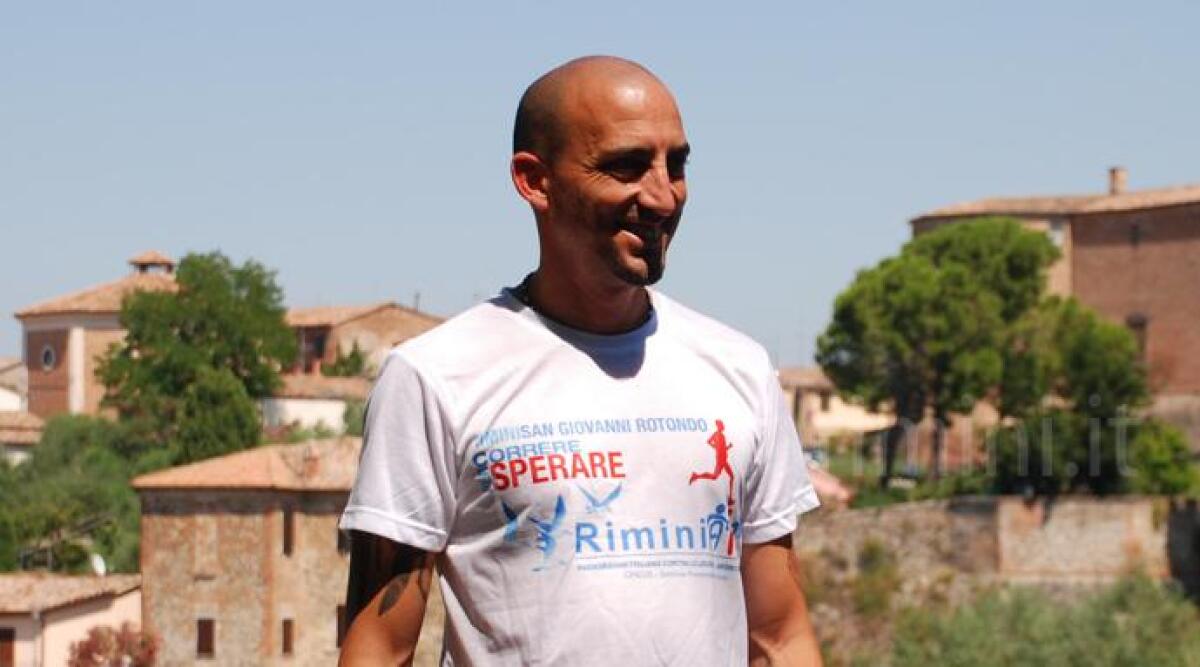 Correre per la speranza: da Santarcangelo alla terra di Padre Pio, 439 km per Loris De Paola - 