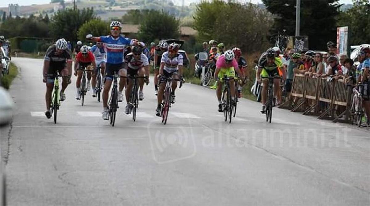 Ciclismo amatoriale, ancora un acuto di Mario Ceccaroni della Sport e Benessere - 