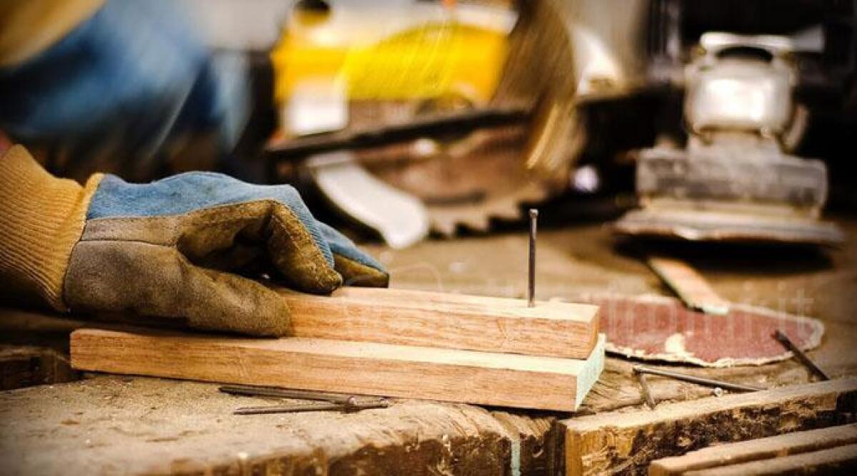 Venerdì sciopero settore legno arredo e industria: 'stop lavoro precario, no turni sabato e domenica' -