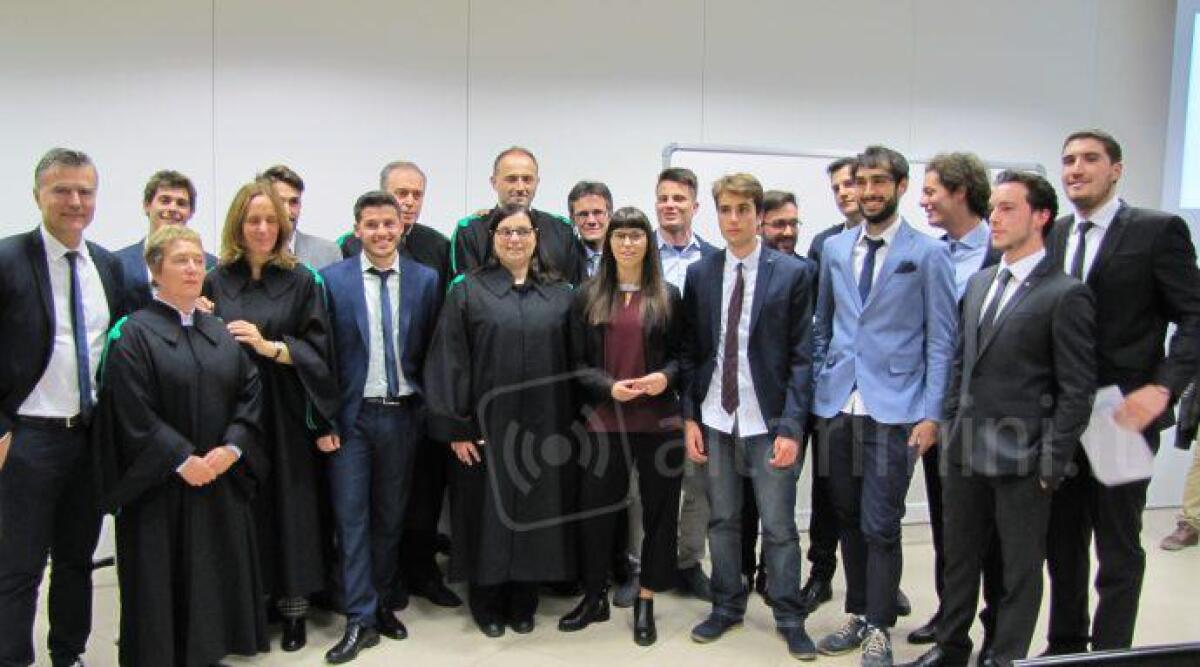 Rimini: 12 nuovi laureati in Chimica Industriale. A Marco Quadrelli la borsa di studio di Uni.Rimini - 