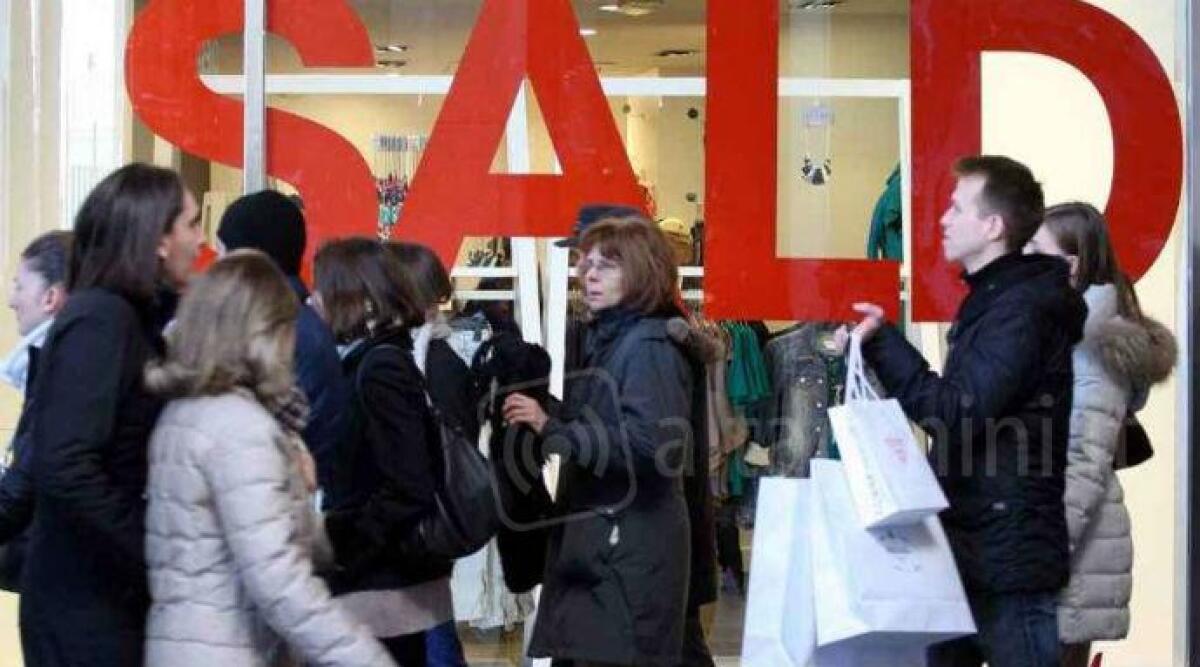 Anche a Rimini vietate le vendite promozionali un mese prima dei saldi - 