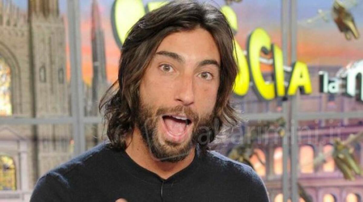 Torna l'inviato su due ruote di 'Striscia' Brumotti, in tv le opere abbandonate di Rimini - 