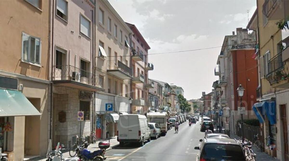 Cambiare volto a Borgo Marina, associazione chiede coinvolgimento dei negozianti stranieri onesti - 