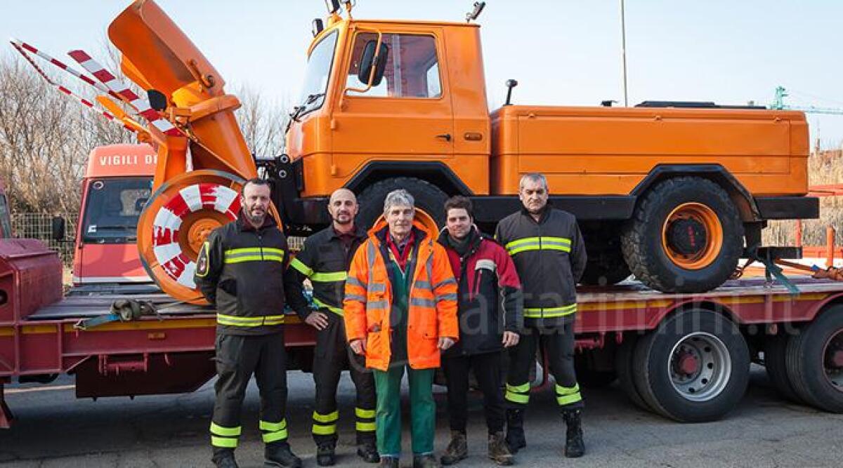 Muri di neve in Abruzzo, riminese mette a disposizione dei Vigili del Fuoco una fresa spazzaneve -