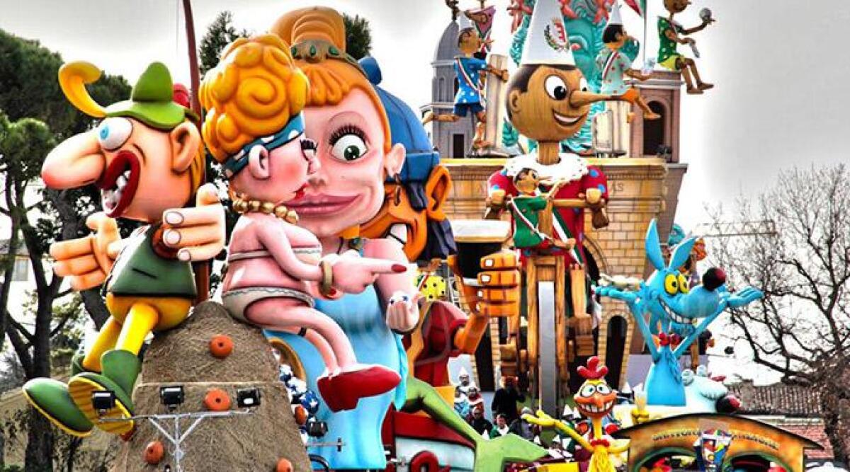Un bellissimo carro allegorico dei quattro parchi della Riviera sfilerà al Carnevale di Fano -