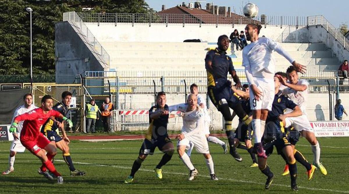 Santarcangelo Calcio, sfida alla Reggiana senza Dalla Bona, pronto Defendi - 