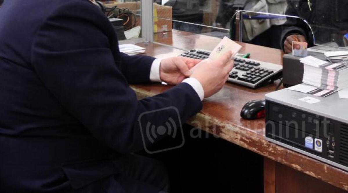 Truffa dei finti orfani albanesi per ottenere alloggio e benefici dal Comune, scoperto nuovo caso a Rimini - 