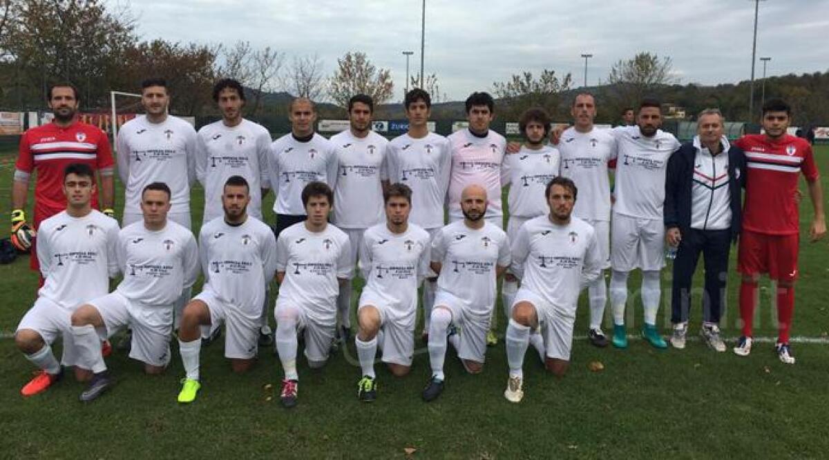 Calcio 1a Cat: tante occasioni sprecate, beffa Sant'Ermete battuto 1-0 dallo Junior San Clemente -