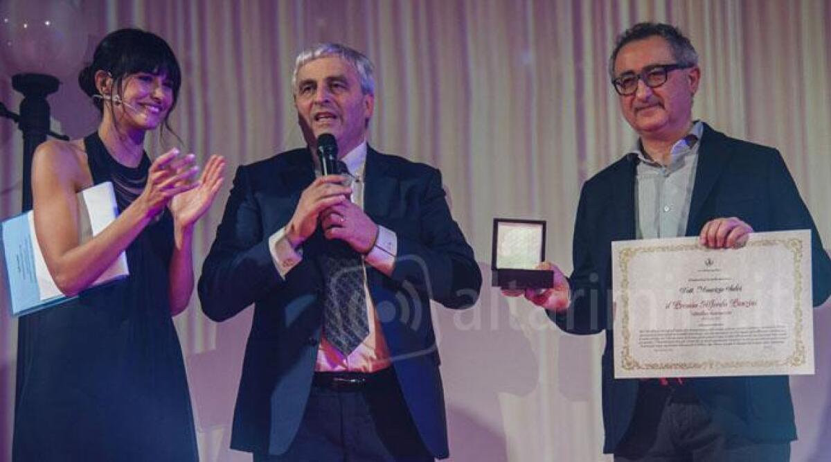 Maurizio Salvi, prestigioso luminare dell'ospedale di Riccione: &egrave; il vincitore del premio Panzini 2017 - 