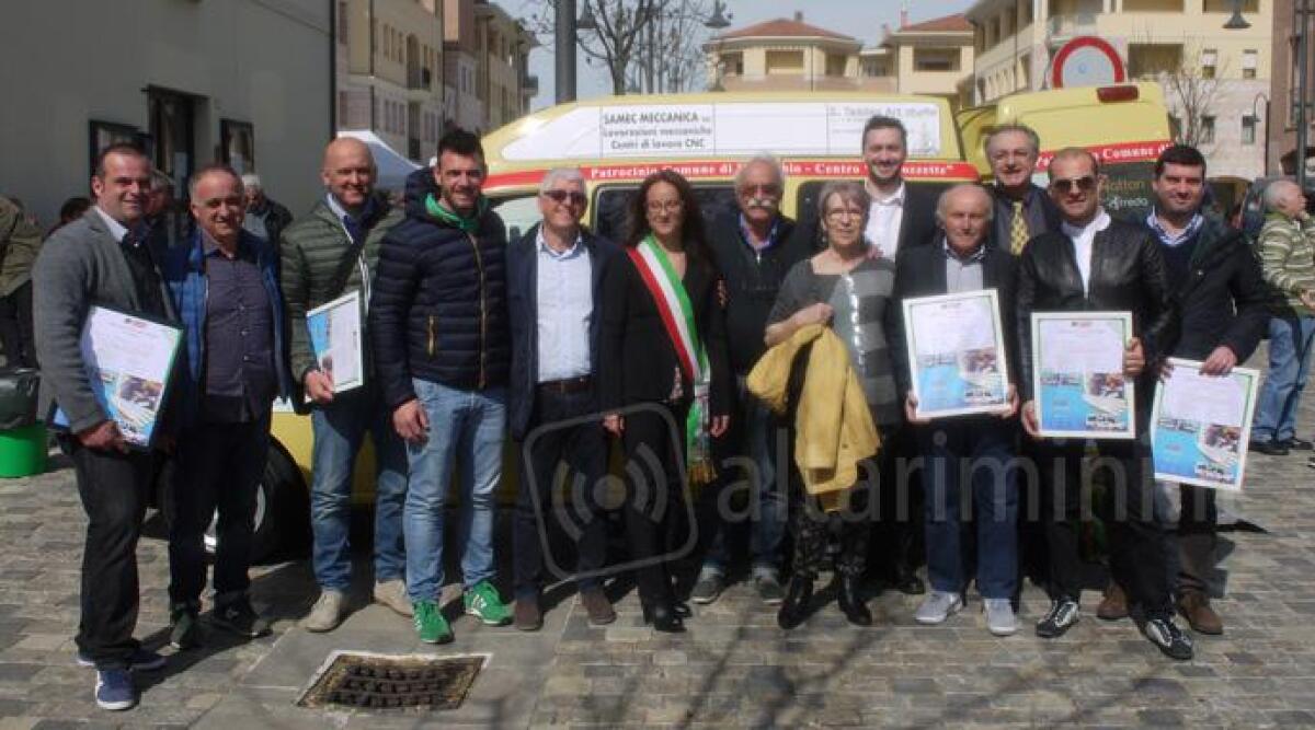 Verucchio, acquistato pulmino per trasporto disabili e anziani grazie a contributo degli imprenditori locali - 