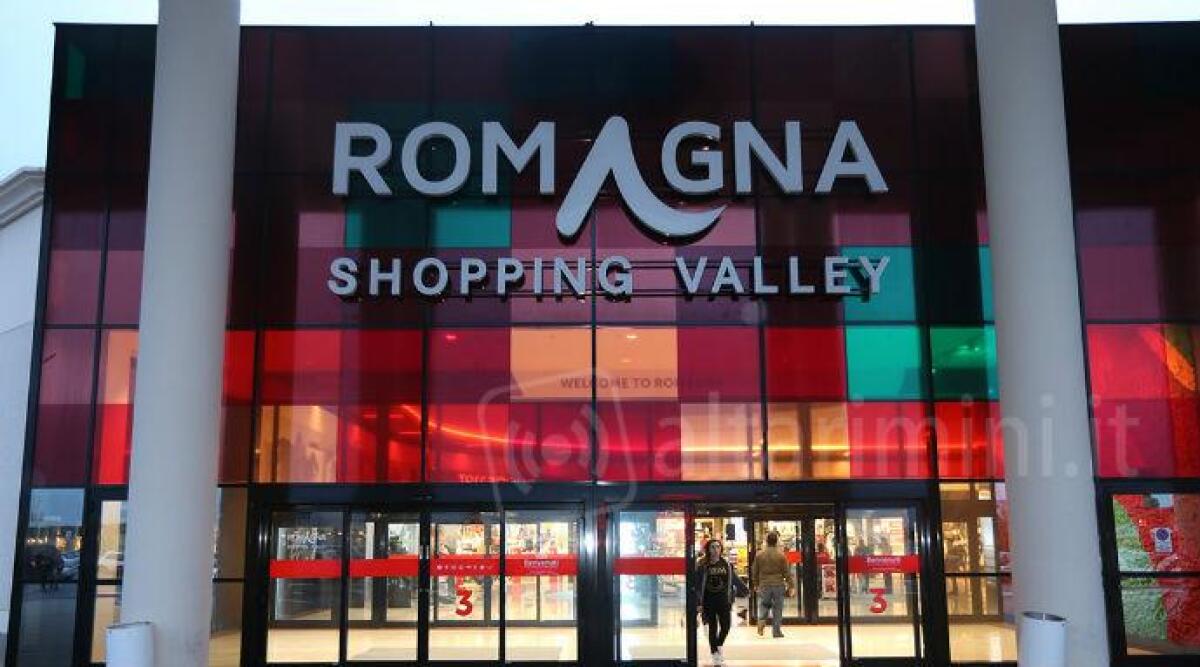 Ritrovati a Poggio Torriana i mezzi usati per la rapina al Romagna Shopping Valley di Savignano -