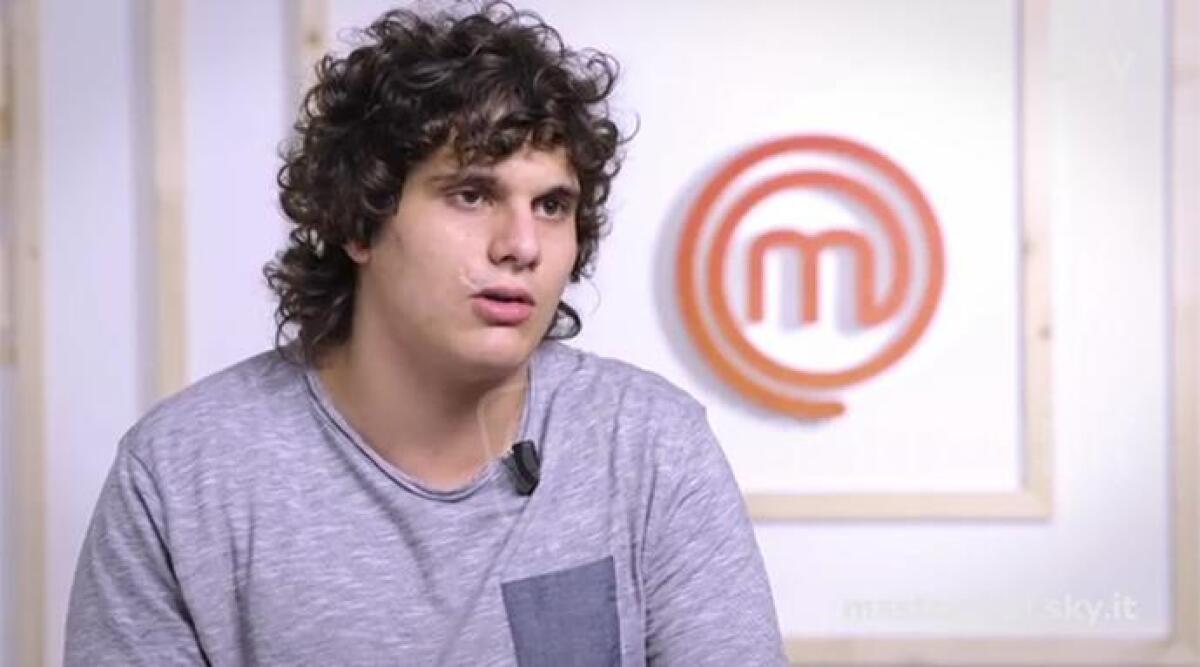 Il vincitore di Masterchef Valerio Braschi presenta il suo libro al Romagna Shopping Valley - 