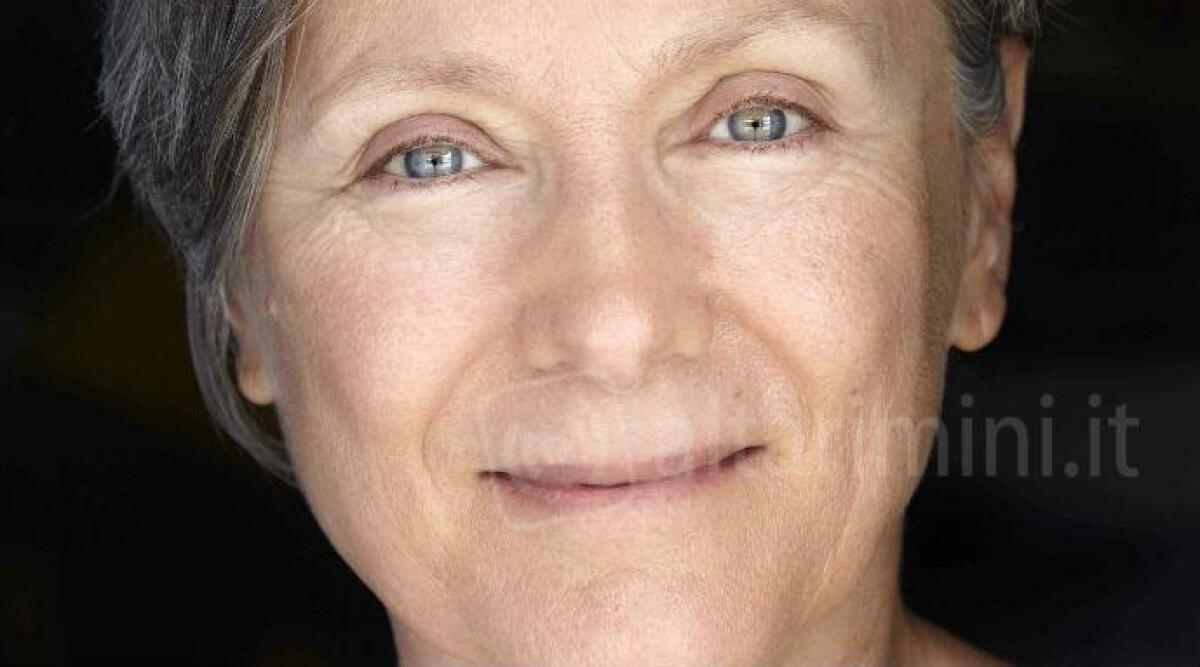 Donna e poesia per l'8 marzo a Novafeltria, in Teatro c'è Mariangela Gualtieri -