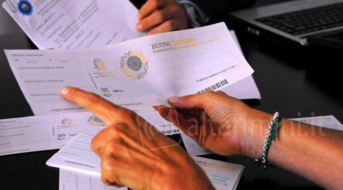 Premi per dipendenti detassati, Confcommercio annuncia accordo. Sui voucher: 'abolizione scellerata' - 