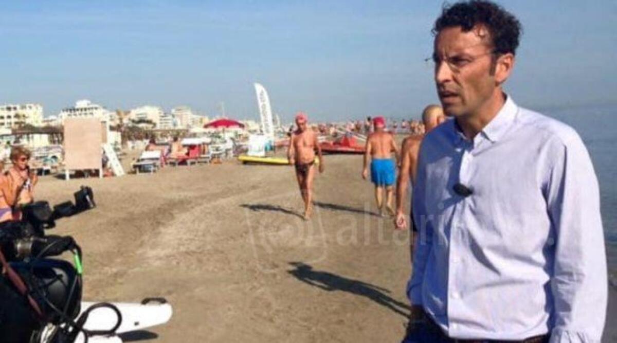 Riccione verso il voto: Carlo Conti candidato per Patto Civico Oltre, sfuma l&rsquo;accordo con Pd - 