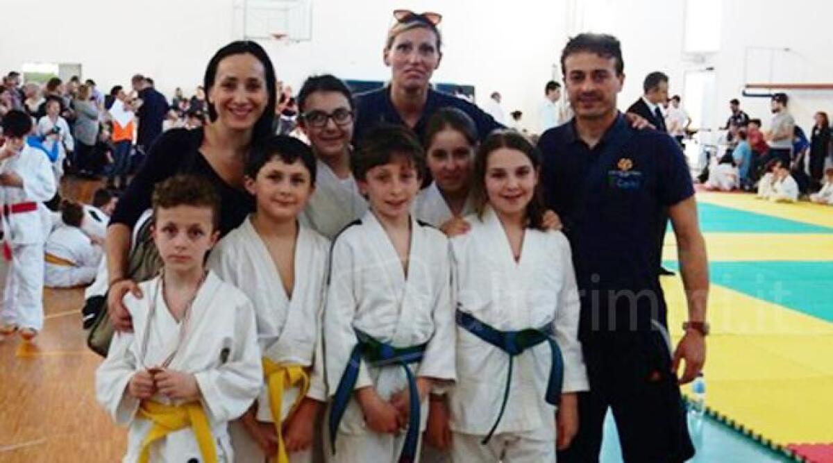 Il Judo Rimini torna alla vecchia denominazione, a Gambettola cinque argenti e tre bronzi - 