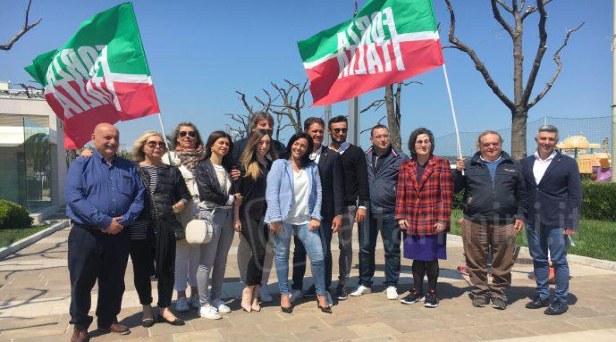 Elezioni Riccione, Forza Italia per Renata Tosi presenta la sua lista 'incompleta': sul Trc spazio ai referendum -
