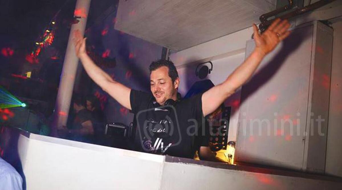 Marco Pavani compie 18 anni di gestione del Jolly Disco di Novafeltria. Festa domenica 30 aprile -